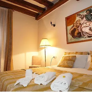 Rialto Laura Apartamento