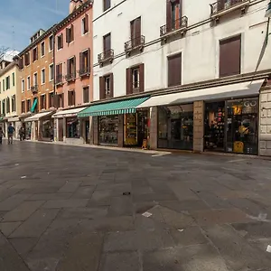  Appartamento Ca' D'oro Design